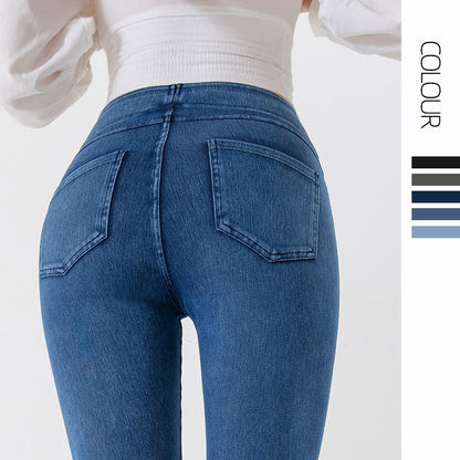 The Yoga Denim Capri
