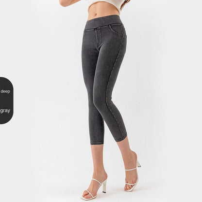 The Yoga Denim Capri
