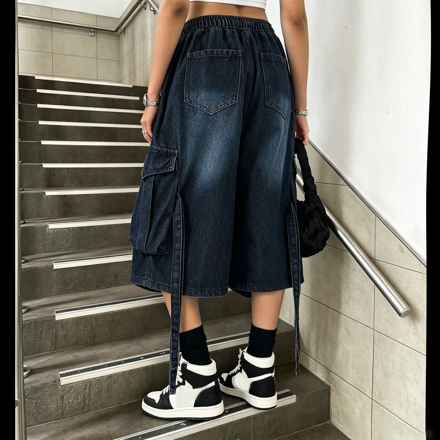 The Drawstring Workwear Crop